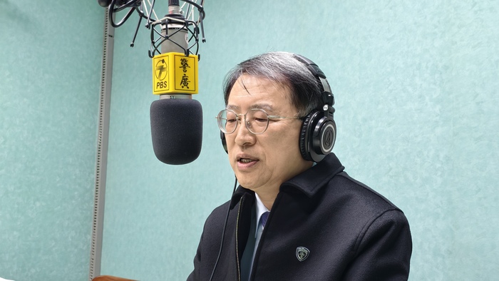 115年2月10日校長率教務處同仁至警廣錄製45期招生宣導節目圖片